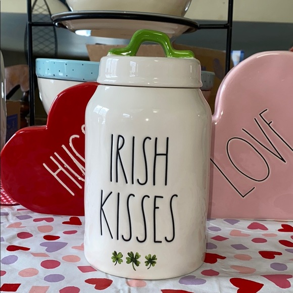 Rae Dunn☘️ Canister IRISH KISSES HTF☘️☘️☘️☘️☘️